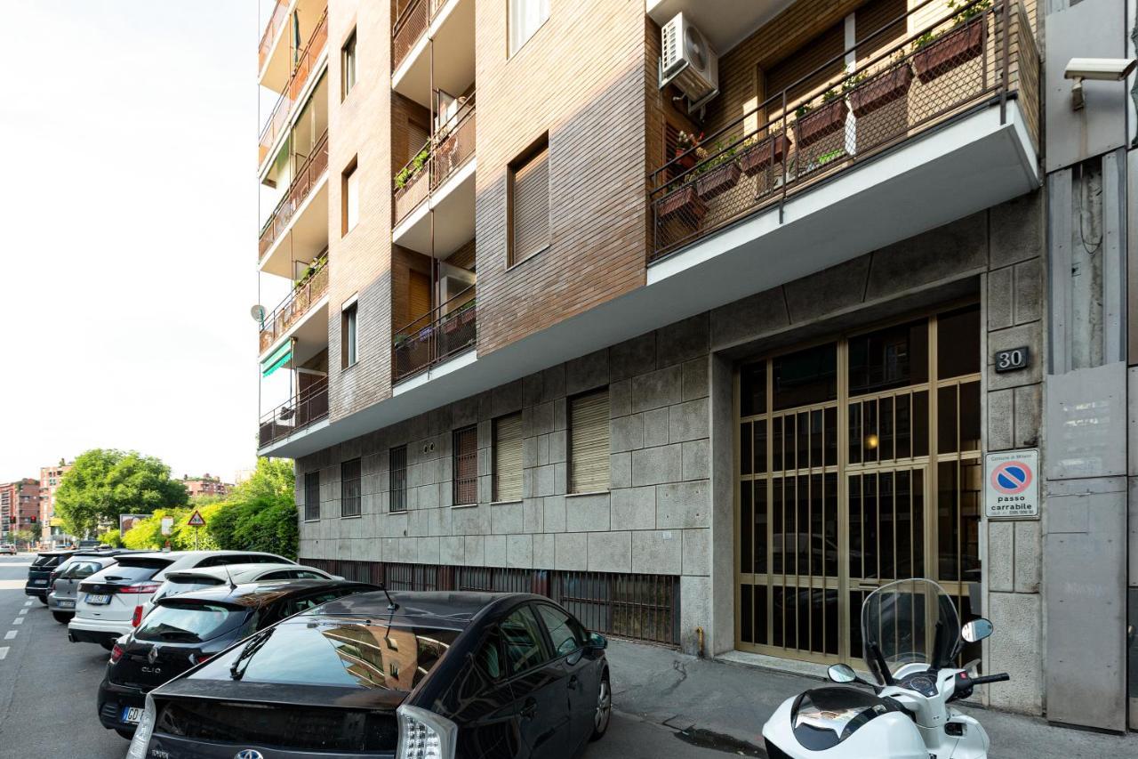 Udine M2 Balcony Apt Mailand
